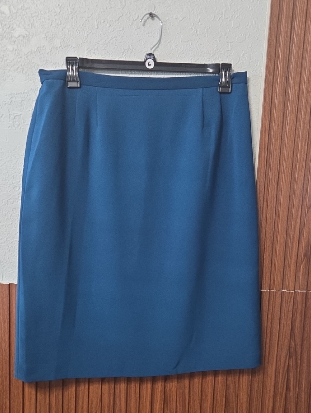 Classic Teal Pencil Skirt - Women's Professional Skirt Sz 18 - Picture 1 of 4